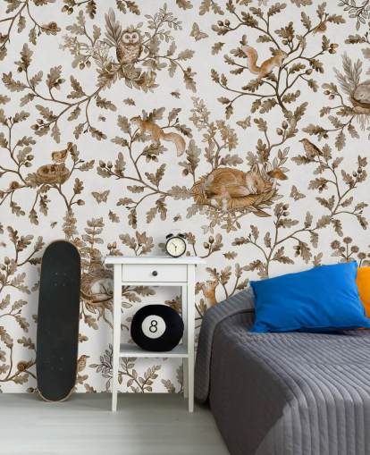 murale per bambini vintage personalizzato bianco e marrone chiamato Playful Woods - Vintage White di Kikki Belle