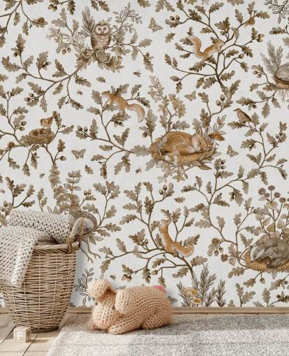 valkoinen ja ruskea mukautettu vintage-lasten seinämaalaus nimeltä Playful Woods - Vintage White, kirjoittanut Kikki Belle