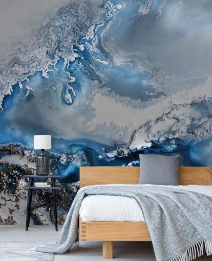 mural de papel de parede abstrato personalizável em azul e branco chamado Arctic Waters de Petra Meikle de Vlas