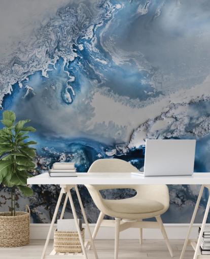 Blau-weißes, personalisierbares abstraktes Tapeten-Wandbild mit dem Titel Arctic Waters von Petra Meikle de Vlas