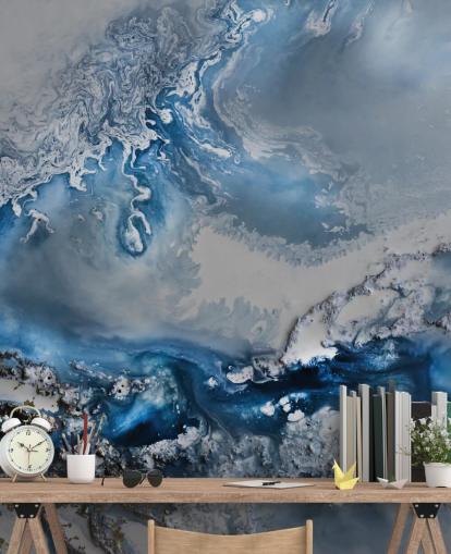 blått og hvitt tilpassbart abstrakt tapetmaleri kalt Arctic Waters av Petra Meikle de Vlas