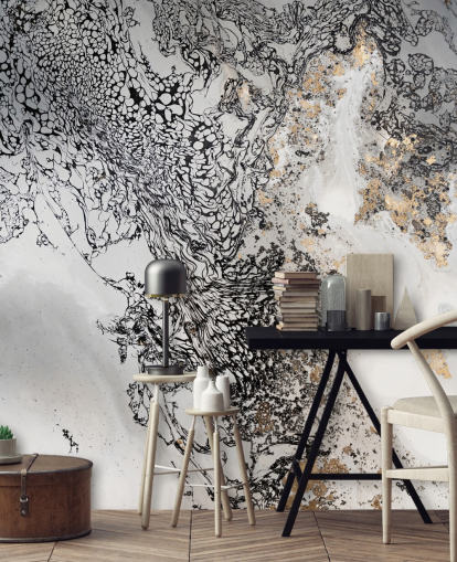 mural de pared personalizable negro, gris y dorado llamado Delicate Mix de Petra Meikle de Vlas