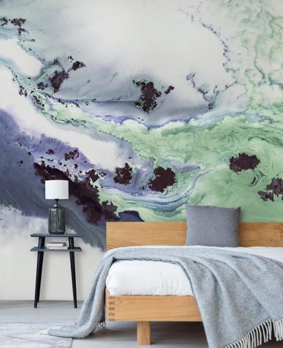 murale astratto personalizzabile verde e viola chiamato Delta di Petra Meikle de Vlas