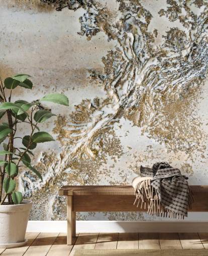 murale astratto personalizzato bianco e oro chiamato Entwined di Petra Meikle de Vlas per salotti, sale da pranzo e bagni murale astratto personalizzato bianco e oro chiamato Entwined di Petra Meikle de Vlas per salotti, sale da pranzo e bagni