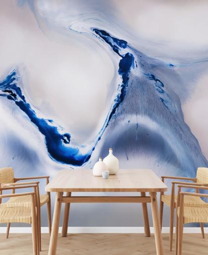 blauw-witte aanpasbare abstracte muurschildering genaamd Gentle Flow van Petra Meikle de Vlas