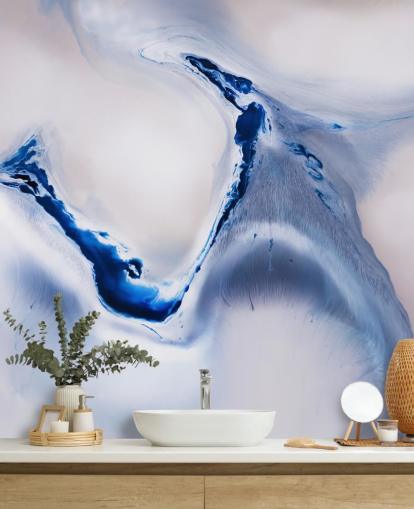 peinture murale abstraite personnalisable bleue et blanche appelée Gentle Flow de Petra Meikle de Vlas peinture murale abstraite personnalisable bleue et blanche appelée Gentle Flow de Petra Meikle de Vlas