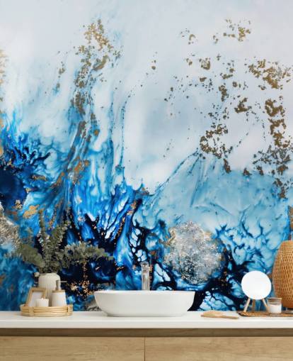 mural abstrato personalizável em azul e dourado chamado Gently Drifting para quartos, salas de estar e banheiros