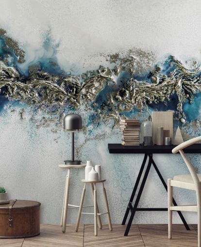 witte, blauwe en gouden aanpasbare abstracte muurschildering genaamd Gilded Weave van Petra Meikle de Vlas