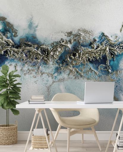 witte, blauwe en gouden aanpasbare abstracte muurschildering genaamd Gilded Weave van Petra Meikle de Vlas witte, blauwe en gouden aanpasbare abstracte muurschildering genaamd Gilded Weave van Petra Meikle de Vlas