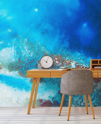 fresque murale abstraite bleue personnalisable sur l'océan appelée Into the Blue par Petra Meikle de Vlas pour les salles de bain et les chambres