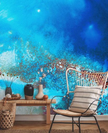 murale blu personalizzabile astratto sull'oceano chiamato Into the Blue di Petra Meikle de Vlas per bagni e camere da letto murale blu personalizzabile astratto sull'oceano chiamato Into the Blue di Petra Meikle de Vlas per bagni e camere da letto