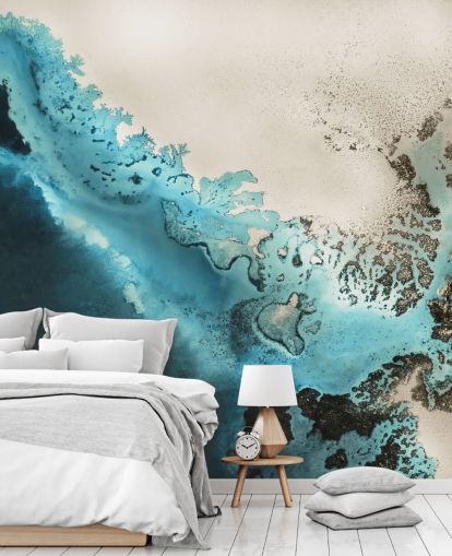 blauw en goudkleurig zand aanpasbare oceaanmuurschildering genaamd Maritime Majesty van Petra Meikle de Vlas voor badkamers en keukens blauw en goudkleurig zand aanpasbare oceaanmuurschildering genaamd Maritime Majesty van Petra Meikle de Vlas voor badkamers en keukens