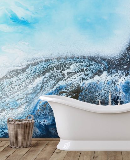 blå anpassningsbar abstrakt väggmålning kallad Ocean Trance av Petra Meikle de Vlas för badrum och sovrum