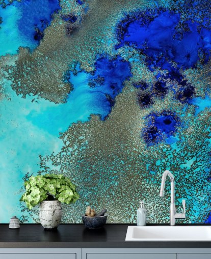 mural de parede abstrato personalizado azul chamado Reef Resonance de Petra Meikle de Vlas para banheiros e quartos