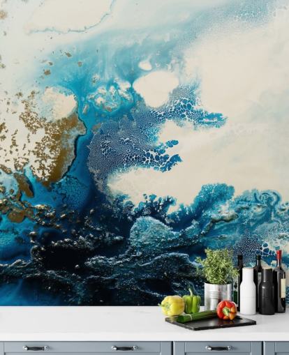 mural de parede abstrato personalizado em azul e branco chamado Royal Escape de Petra Meikle de Vlas