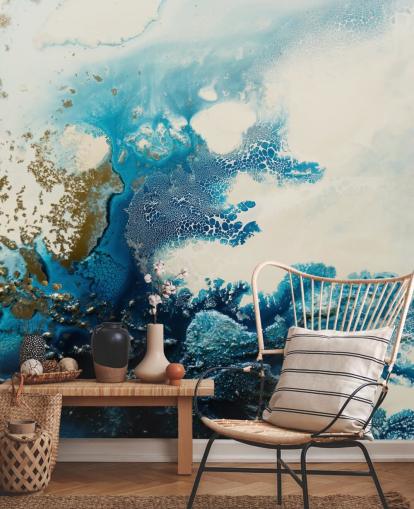 blaues und weißes kundenspezifisches abstraktes Wandbild namens Royal Escape von Petra Meikle de Vlas