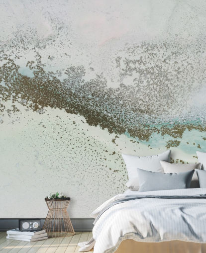 murale astratto personalizzabile blu chiaro e oro chiamato Shallow Pass di Petra Meikle de Vlas murale astratto personalizzabile blu chiaro e oro chiamato Shallow Pass di Petra Meikle de Vlas