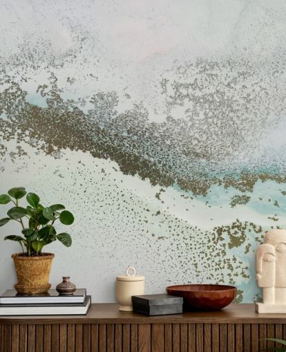 mural abstrato personalizável em azul claro e dourado chamado Shallow Pass de Petra Meikle de Vlas