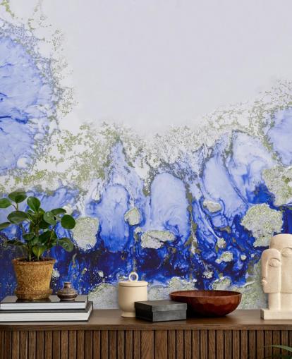 maßgefertigtes abstraktes Wandbild in Blau und Gold namens Treasure Reef von Petra Meikle de Vlas