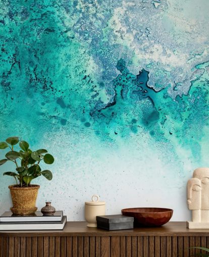 murale astratto oceanico turchese personalizzabile chiamato Turquoise Whispering di Petra Meikle de Vlas