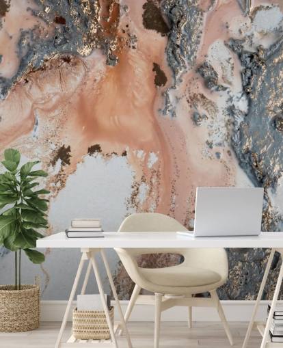 murale astratto personalizzato rosa, grigio e oro chiamato Unearthing di Petra Meikle de Vlas per camere da letto e salotti