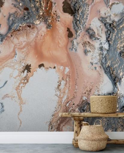 murale astratto personalizzato rosa, grigio e oro chiamato Unearthing di Petra Meikle de Vlas per camere da letto e salotti