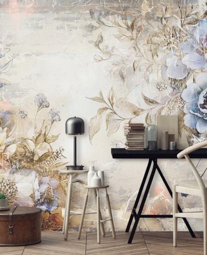 blå anpassad blommig tapetväggmålning kallad Distressed Blue Florals av Rafal Kulik för sovrum och lounger