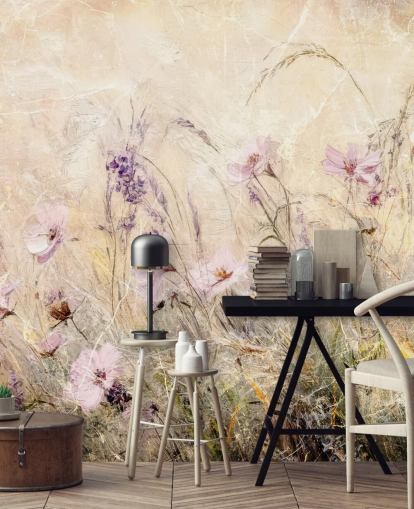 gele en paarse op maat gemaakte weidemuurschildering genaamd Distressed Floral Meadow II van Rafal Kulik gele en paarse op maat gemaakte weidemuurschildering genaamd Distressed Floral Meadow II van Rafal Kulik