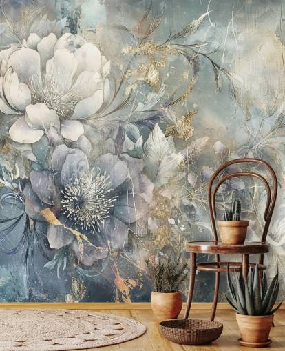 blåt og hvidt tilpassbart blomstertapet kaldet Distressed Large Florals af Rafal Kulik