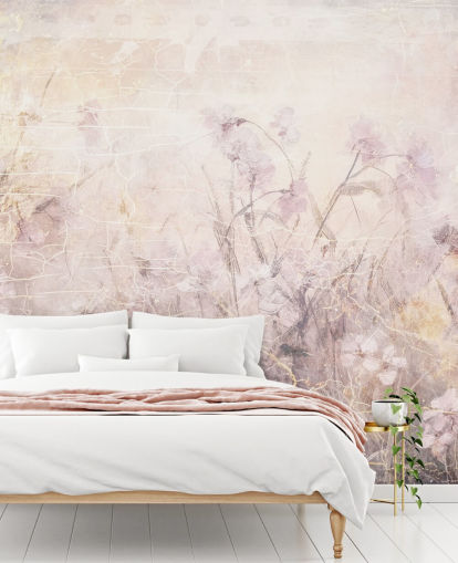 fresque murale florale personnalisable violette appelée Distressed Lilac Florals par Rafal Kulik