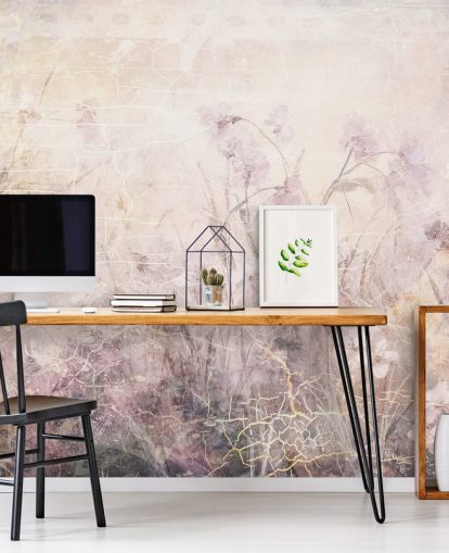 lilla tilpassbart blomsterveggmaleri kalt Distressed Lilac Florals av Rafal Kulik lilla tilpassbart blomsterveggmaleri kalt Distressed Lilac Florals av Rafal Kulik