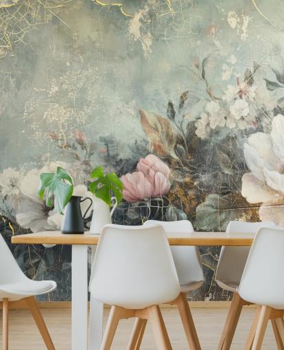 lyseblå stort blomstervægmaleri kaldet Distressed Vintage Florals af Rafal Kulik til soveværelser og lounger