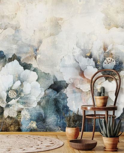 witte op maat gemaakte bloemenbehangmuurschildering genaamd Distressed White Florals II van Rafal Kulik