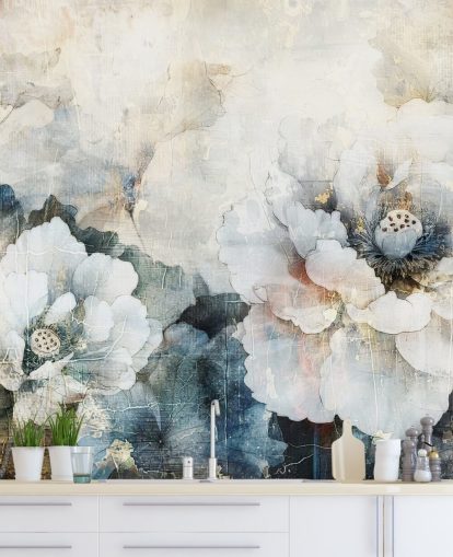 witte op maat gemaakte bloemenbehangmuurschildering genaamd Distressed White Florals II van Rafal Kulik witte op maat gemaakte bloemenbehangmuurschildering genaamd Distressed White Florals II van Rafal Kulik