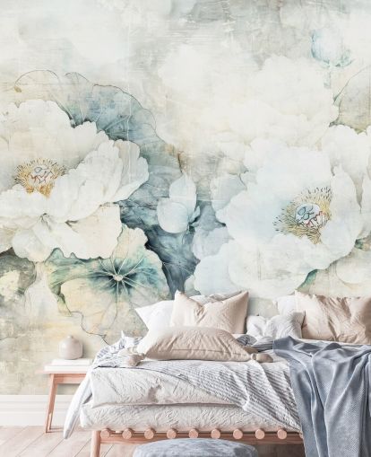weißes personalisierbares Blumenwandbild namens Distressed White Florals III von Rafal Kulik