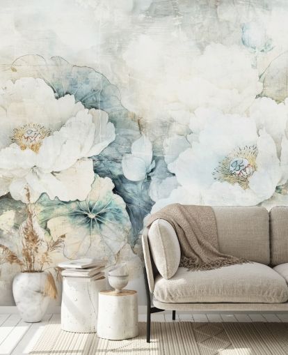Rafal Kulikin valkoinen muokattava kukka-seinämaalaus nimeltään Distressed White Florals III Rafal Kulikin valkoinen muokattava kukka-seinämaalaus nimeltään Distressed White Florals III