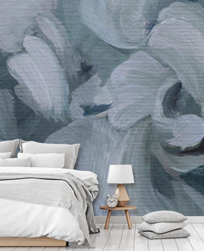 blauwe aanpasbare abstracte bloemenmuurschildering genaamd Fluence IV van Loris Drago voor slaapkamers, badkamers en keukens