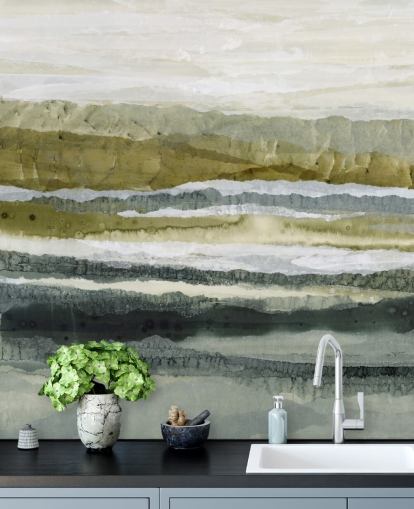 murale paesaggistico astratto personalizzato verde e grigio chiamato Distant Glow di Lara Eckerman