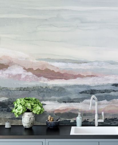 murale astratto blu personalizzabile sull'oceano chiamato Drifting Dreams di Lara Eckerman per camere da letto, bagni e cucine