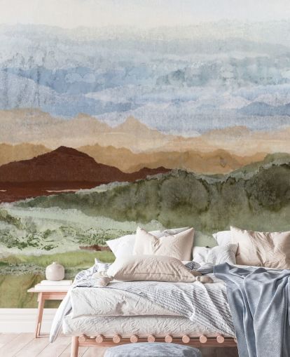 bruine en groene op maat gemaakte abstracte landschapsmuurschildering genaamd Plateau Mirage van Lara Eckerman voor gangen en thuiskantoren