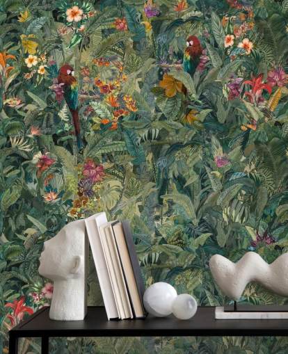 mural de parede verde personalizado em folha de selva chamado Selvanea de Loris Drago para corredores e salas de jantar