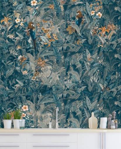 peinture murale personnalisée bleue et grise de feuilles de jungle appelée Selvanea II par Loris Drago pour les chambres, les salles à manger et les salons