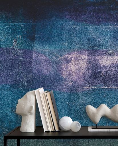 blauwe en paarse abstracte muurschildering op maat genaamd Painted Textures III van Tim Mossholder voor slaapkamers en badkamers