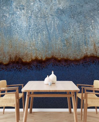 blauwe en bruine abstracte muurschildering genaamd Rusty Metal II van Tim Mossholder voor woonkamers en badkamers