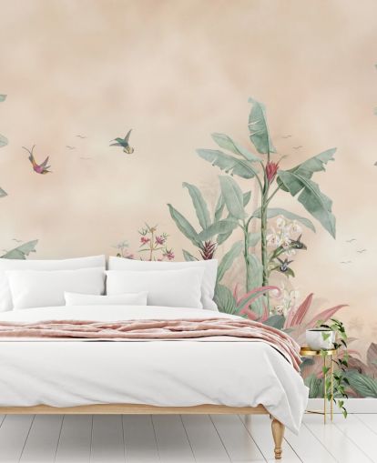 beige, grønt og rosa tilpasset jungelveggmaleri kalt Vintage Borneo Jungle av Bloomery Decor