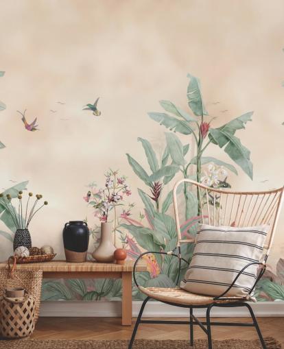 beige, grøn og lyserød brugerdefineret jungle-vægmaleri kaldet Vintage Borneo Jungle af Bloomery Decor