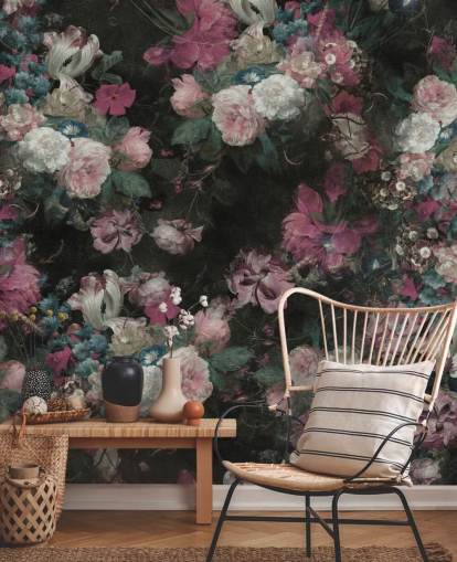 peinture murale florale baroque personnalisée rose et blanche appelée Moody Baroque Floral Scene par Bloomery Decor