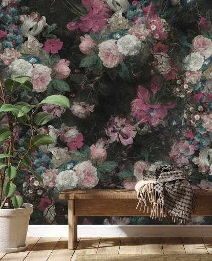 lyserødt og hvidt brugerdefineret barok blomstermaleri kaldet Moody Baroque Floral Scene af Bloomery Decor