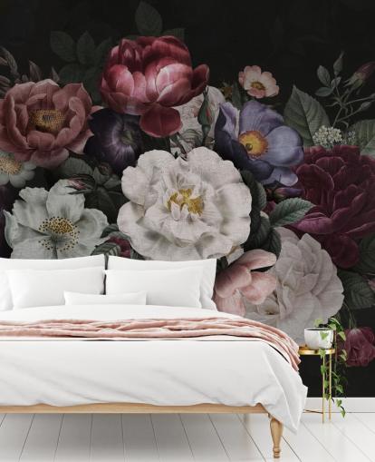 mørkt brugerdefineret blomstervægmaleri kaldet Moody Baroque Florals Redoute af Bloomery Decor til lounger og soveværelser mørkt brugerdefineret blomstervægmaleri kaldet Moody Baroque Florals Redoute af Bloomery Decor til lounger og soveværelser