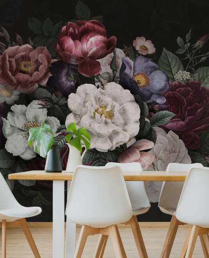 mørkt brugerdefineret blomstervægmaleri kaldet Moody Baroque Florals Redoute af Bloomery Decor til lounger og soveværelser mørkt brugerdefineret blomstervægmaleri kaldet Moody Baroque Florals Redoute af Bloomery Decor til lounger og soveværelser